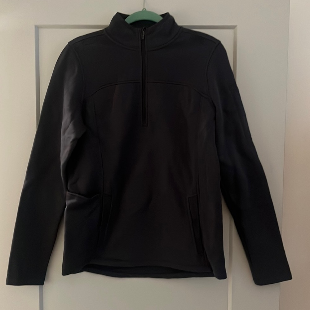 Women’s Under Armour Cold Gear 1/4 Zip - Size M